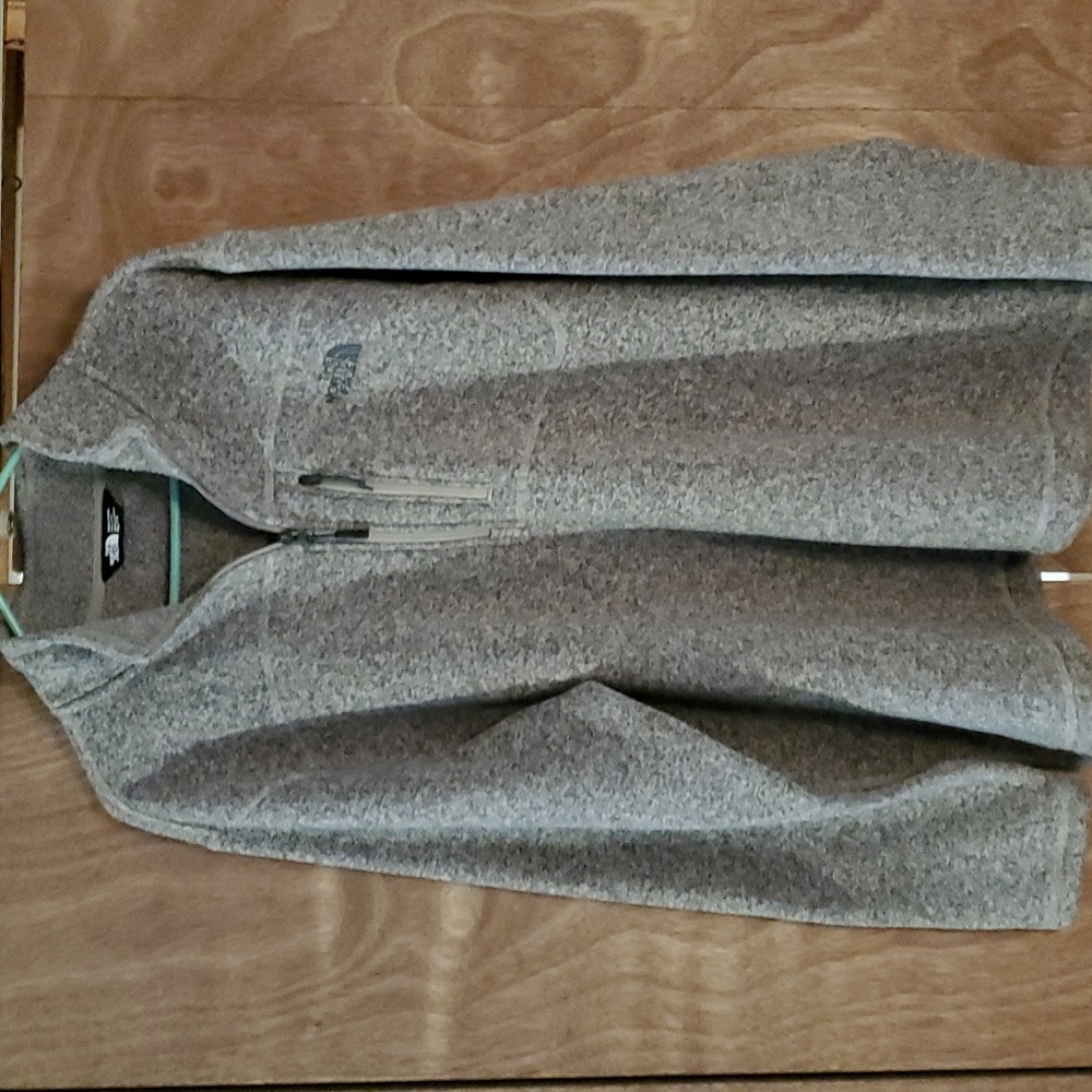 The North Face, XXL, Grey Half-Zip Fleece Pullover.